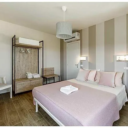 Hotel Ada Comfortable 3*